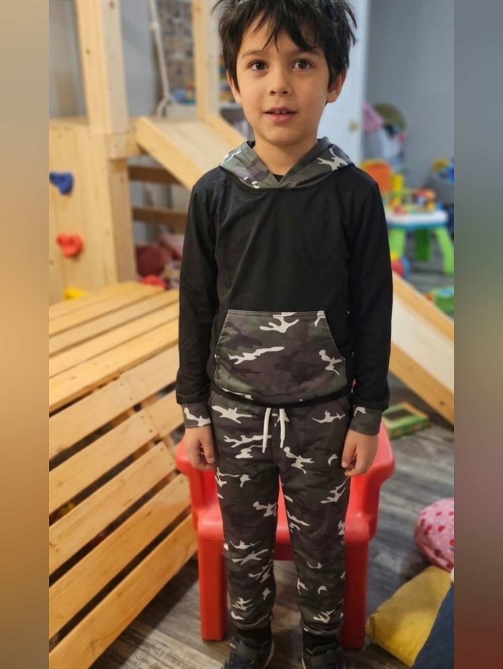 Boys 7/8 Black Hoodie & Camo Jogger Set